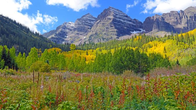 Fall foliage with aspen trees, maroon bells, colorado rocky mountains